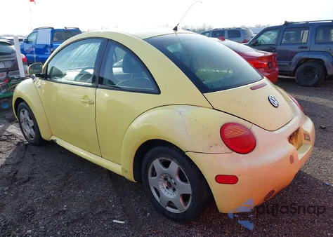 2000 Volkswagen New Beetle Gls Tdi z USA, uszkodzony, nr VIN 3VWCF21C4YM448067